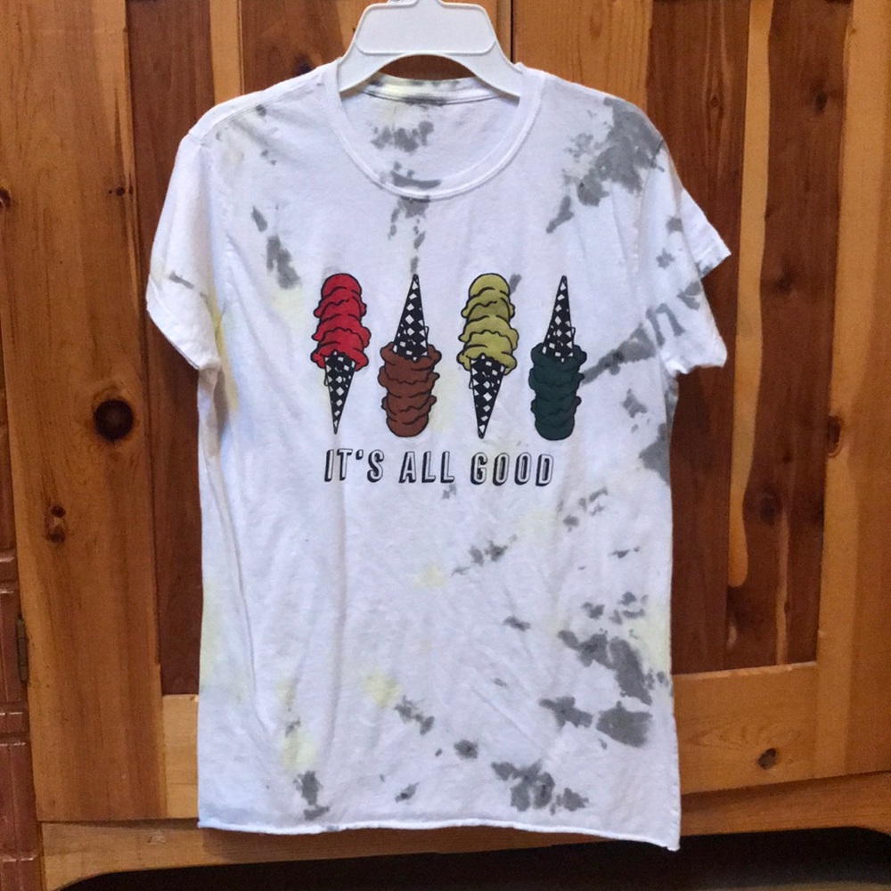 “It’s All Good” Tie-dye Graphic Tee
